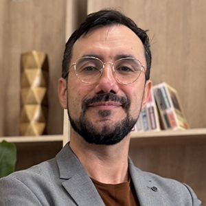 Anton Ilarionov Photo
