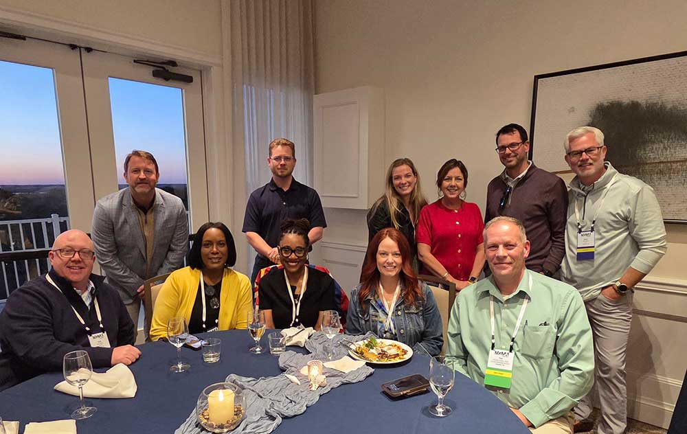 Spring Conference Above the Waves Dinner Picture